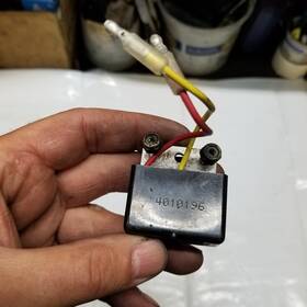 2004 Polaris Switchback 700 4010196 2000-2001 Classic Xc Touring 600 Oem Voltage Regulator