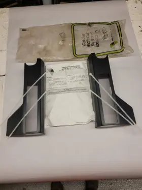 0636-854 Arctic Cat Plastic Aws Spindle Covers Ext Jag Pantera Puma Prowler 1991 - 1996