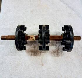 Arctic Cat 110-728 Nos Drive Axle 1973 Ext
