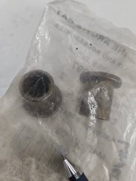 Arctic Cat 1603-397 Genuine Lower Arm Non-serrated Axle 2 For 26 Nos Ac28