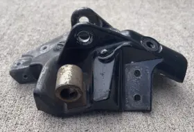 1707-645 Arctic Cat Left Rear Spar Bracket Oem 2013 Xf800 Snopro Ltd Snowmobile