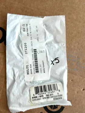 8468-626 Arctic Cat Machine Screw Qty 5 Oem Nos