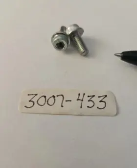 3007-433 Arctic Cat Oem Parts 2qty Bolts Nos Ac61