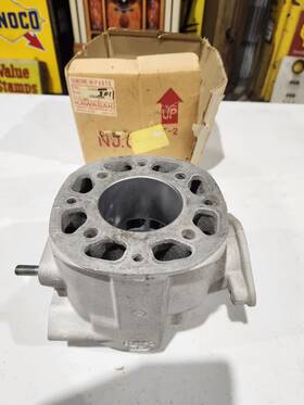 Kawasaki 11005-3011 Nos Oem 1978-80 Invader 340 Cylinder