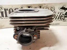 Kawasaki 400/2a Arctic Cat Ext 400 Fa Snowmobile Right Mag Chrome Cylinder Works/scored