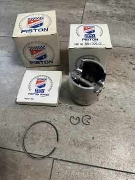 Lemans 09-766-2 Nos Piston And Rings Kit Skidoo 440 Blizzard