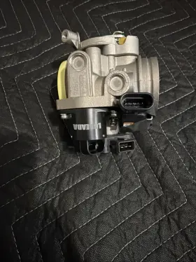 201825 Polaris Throttle Body Assembly
