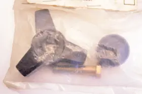 2670130-sp Polaris Backrest Adjustment Knob Kit Nos