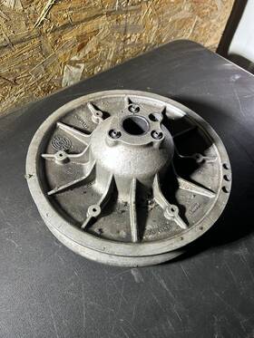 Ski-doo 123123123123123123123123 2005 Skidoo Mxz Rev 500 Ss 121 Inch Secondary Clutch Driven