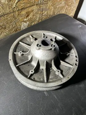 123123123123123123123123 Ski-doo 2005 Skidoo Mxz Rev 500 Ss 121 Inch Secondary Clutch Driven