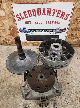 417210400 Ski-doo Clutch Primary Drive Motor Pulley 1996 Touring Sle 500