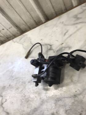 Ski-doo 503192517 12 Ski-doo Grand Touring Gt Se 1200 Xr Rear Shock Air Compressor Pump