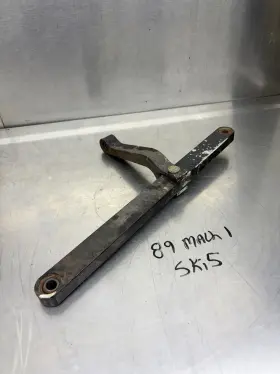 506107600 Ski-doo 1989 1990 Mach 1 Oem Snowmobile Lower Radius Rod Support Arm Bar Lh/rh 506107600 Ski-doo 1989 1990 Mach 1 Oem Snowmobile Lower Radius Rod Support Arm Bar Lh/rh