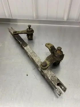 506146700 Ski-doo 01 Skidoo Skandic Mxz X 440 Left Right Steering Pivot Swivel Arm Bell Crank Link