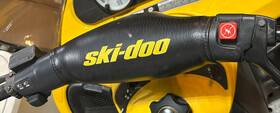 Ski-doo 506151263 Used Oem Handlebar Cover Pad Mxz 1999-2002