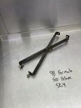 517278100 Ski-doo 99 98 97 Formula Deluxe 500 Oem Hood Reinforcement Bracket Mxz
