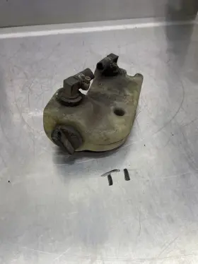 571380400 Ski-doo 517380400 84 Formula Mx 467 470 Snowmobile Oil Reservoir Tank