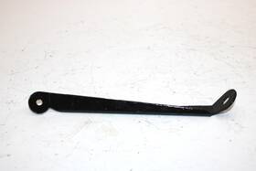 Ski-doo 518311000 1996 Ski-doo Touring Sle Oem Right Belly Pan Support Bracket Ss27