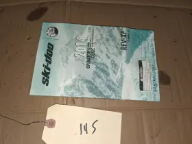 520001366 Ski-doo Skidoo 2014 Rev Xp Owners Manual Operators Guide
