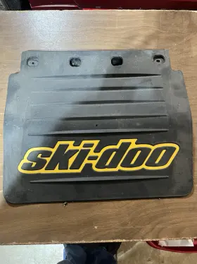 572111215 Ski Doo Oem Zx Chassis Black Snow Flap