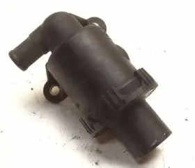 822541 Ski-doo 2010 Snowmobile Expedition 1200 Se 4-tec Thermostat Housing