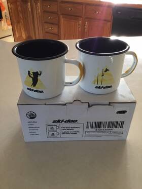 Ski-doo B104720000 Oem 14oz Enamel Mugs Lot Of 2