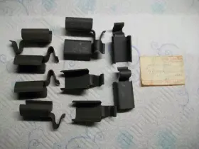 060750 Sno-jet Vintage Snowmobile Track Clips 10