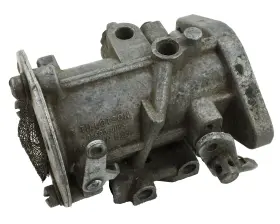 Hd9a Tillotson Vintage Snowmobile Hd Carburetor Used Condition