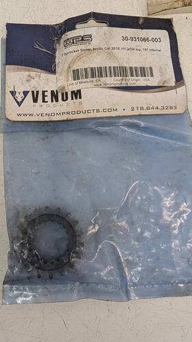 Venom 90-931066-003 Chain Case Top 18t Sprocket 19t Internal Arctic Cat 2018 And Newer Hy-vo