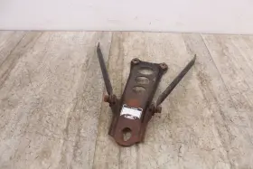 24w-24867-00-00 Yamaha 1984 Ytm200ern Trailer Tow Hitch Hook 24w-24867-00-00 Yamaha 1984 Ytm200ern Trailer Tow Hitch Hook