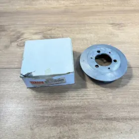 82m-15723-00 Yamaha Oem Nos Pulley Starter / Snowmobile Ex570