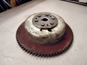 88s-85550-00-00 Yamaha Exciter 570 1992 Flywheel Magneto Rotor W Ring Gear Oem
