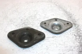 8ab-47425-00-00 Yamaha 1995 Vmax 600 Oem Skid Mount Bracket Pair Sy11