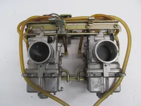 8ca-14100-10-00 Yamaha 1996 Vmax 600 Engine Carburetors Carbs Pair 36mm