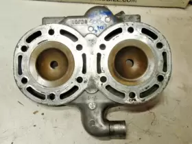8cj-11111-00-00 Yamaha Vmax 500 Snowmobile Engine Nice Used Cylinder Head Venture Sx R Dx Xtc