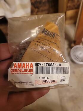 Yamaha 8dw176821000 8dw-17682-10-00 Sprocket Chain Drive 21t New Genuine Oem