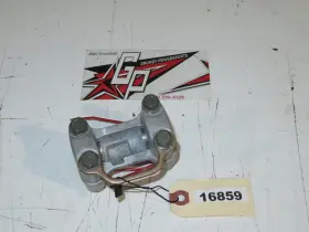 8k1-23814-00-00 Yamaha 8ed-23442-00-00 - 2004 Rx Warrior Handlebar Clamp /