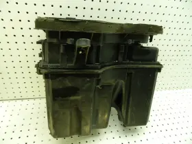 8ek-14441-00-00 Yamaha Airbox Air Silencer Intake Panel 2002-2006 Sx Viper 700