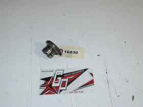 8fa-17642-00-00 Yamaha 8fa-17645-10-00 - 2004 Rx Warrior Bearing Nut And Collar 8fa-17645-10-00/8fa-17642-00-00