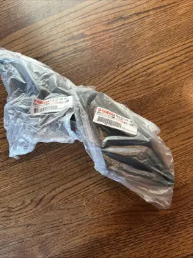 8fa-77186-00 Yamaha Oem Rx1 Warrior Right/left Windshield Corner Trim Cover Nytro Rage Vector