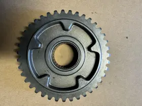 8fb-47587-90-00 Yamaha Lower Reverse Chaincase Gear 4 Stroke Snowmobile