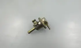 8fp-13906-00-00 Yamaha 2006-2010 Apex Mtn 1000 Oem Fuel Pressure Regulator
