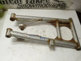 8fu-23570-20-00 Yamaha Rx Warrior Snowmobile Left Lower A Arm A-arm Attak Mountain Apex 8fu-23570-20-00 Yamaha Rx Warrior Snowmobile Left Lower A Arm A-arm Attak Mountain Apex