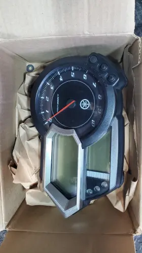8hv-83500-10-00 Yamaha 2013 Vector Eps Speedometer Gage Cluster