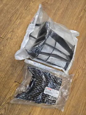 8kc-k7131-00-00 Yamaha 8kc-k715n-00-00 New Sidewinder Grille And Louver Combo