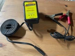 Yuasa Smartshot 900 Battery Charger & Maintainer 12 Volt **works See Description Used. Price: $33.00.